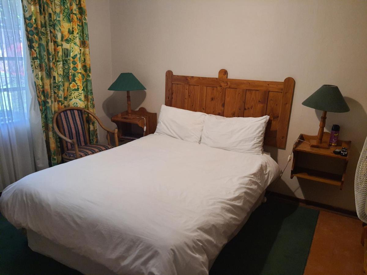 Lord Fraser Guest House Wepener Ngoại thất bức ảnh