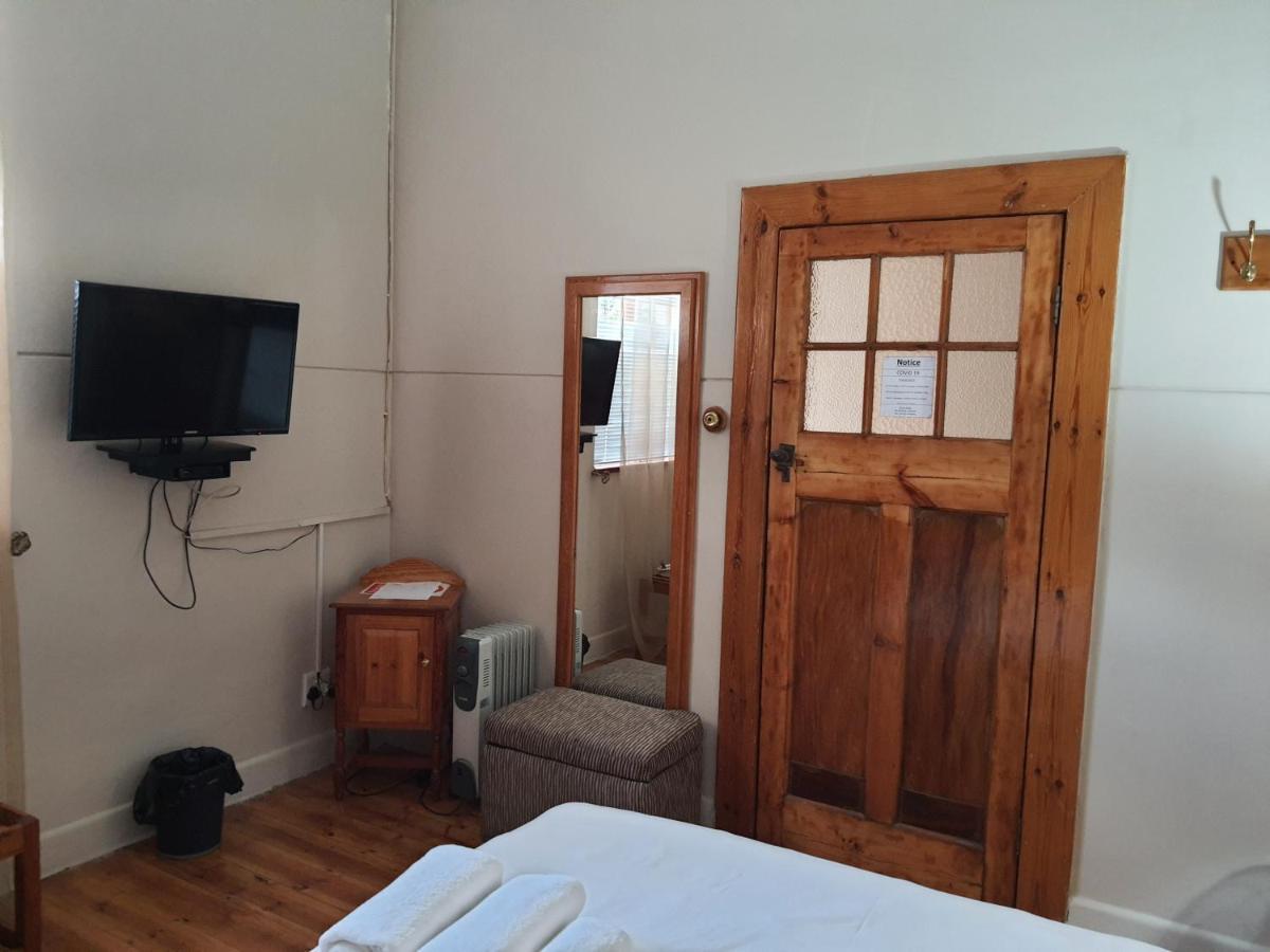 Lord Fraser Guest House Wepener Ngoại thất bức ảnh