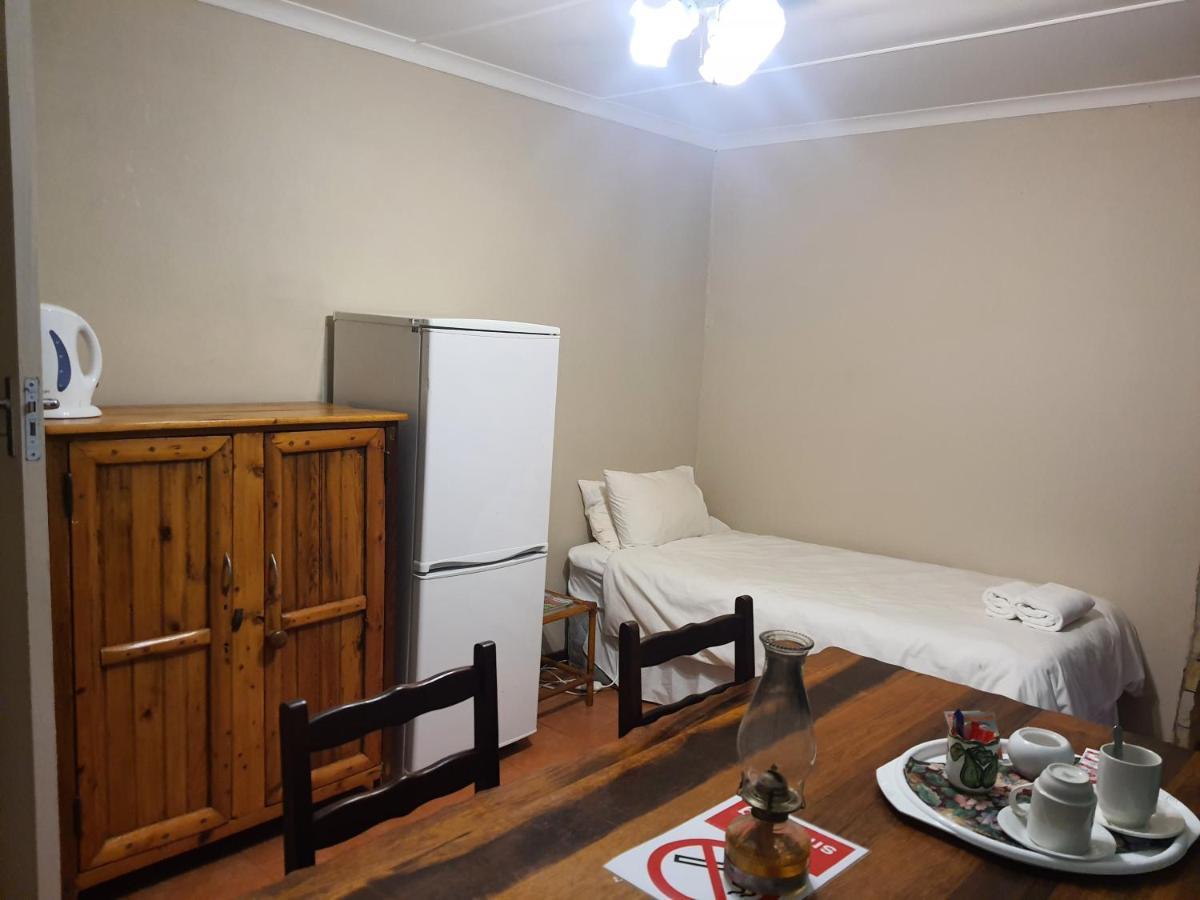 Lord Fraser Guest House Wepener Ngoại thất bức ảnh