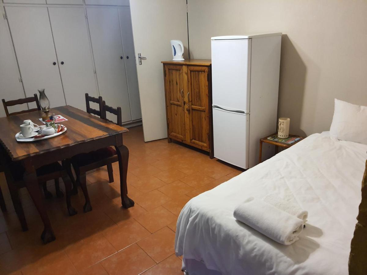 Lord Fraser Guest House Wepener Ngoại thất bức ảnh