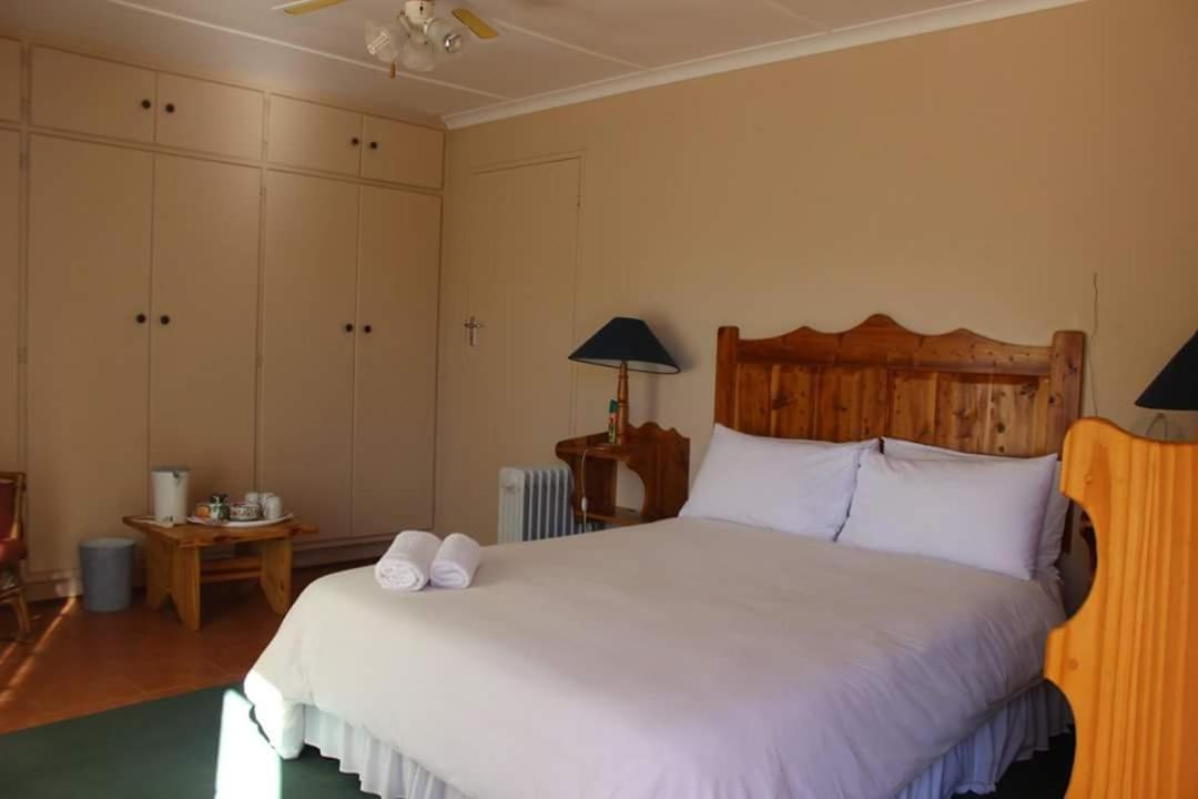 Lord Fraser Guest House Wepener Ngoại thất bức ảnh