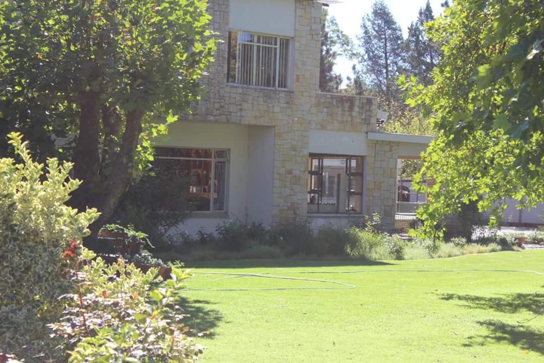 Lord Fraser Guest House Wepener Ngoại thất bức ảnh